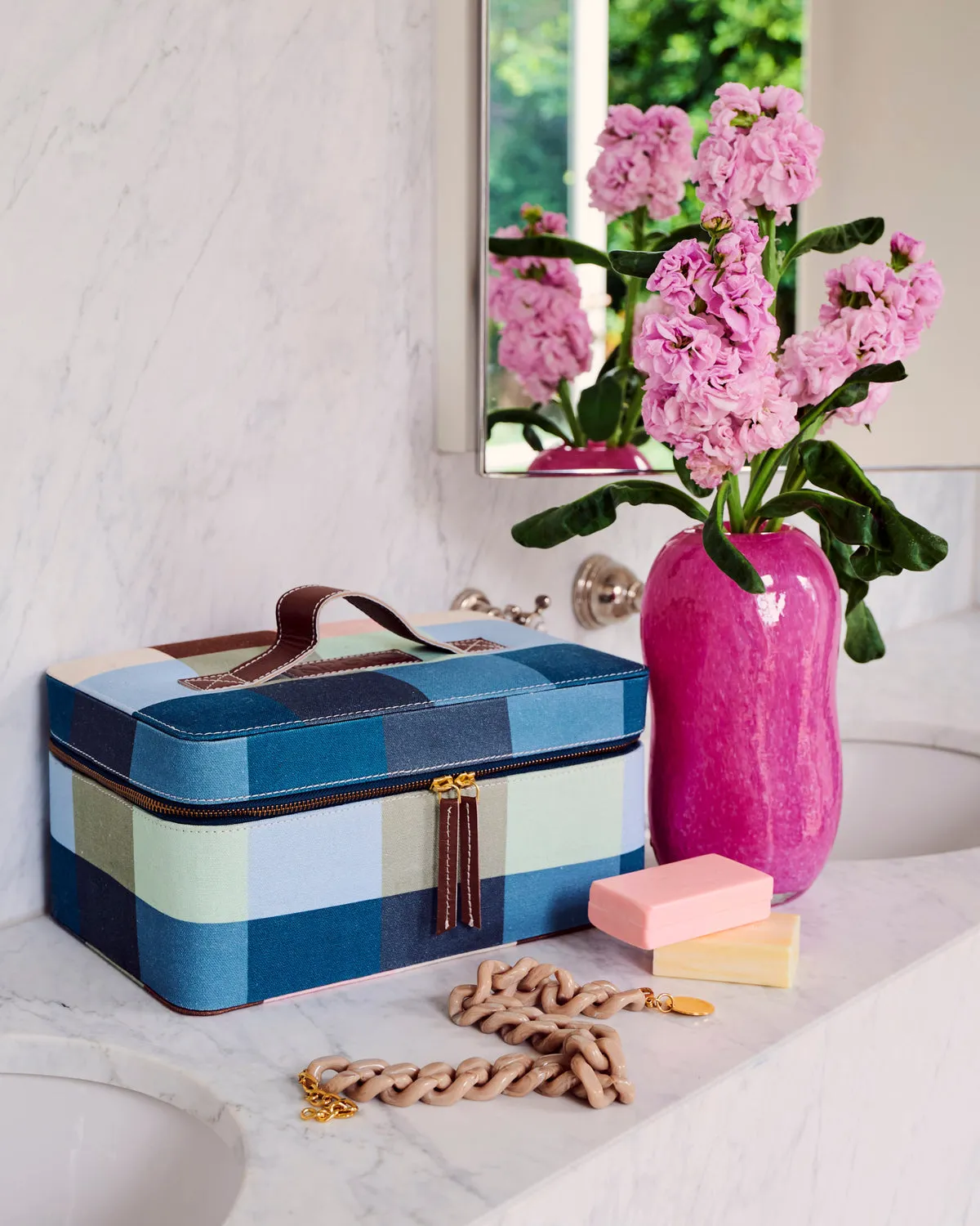 Woodlands Tartan Toiletry Case - Kip&Co