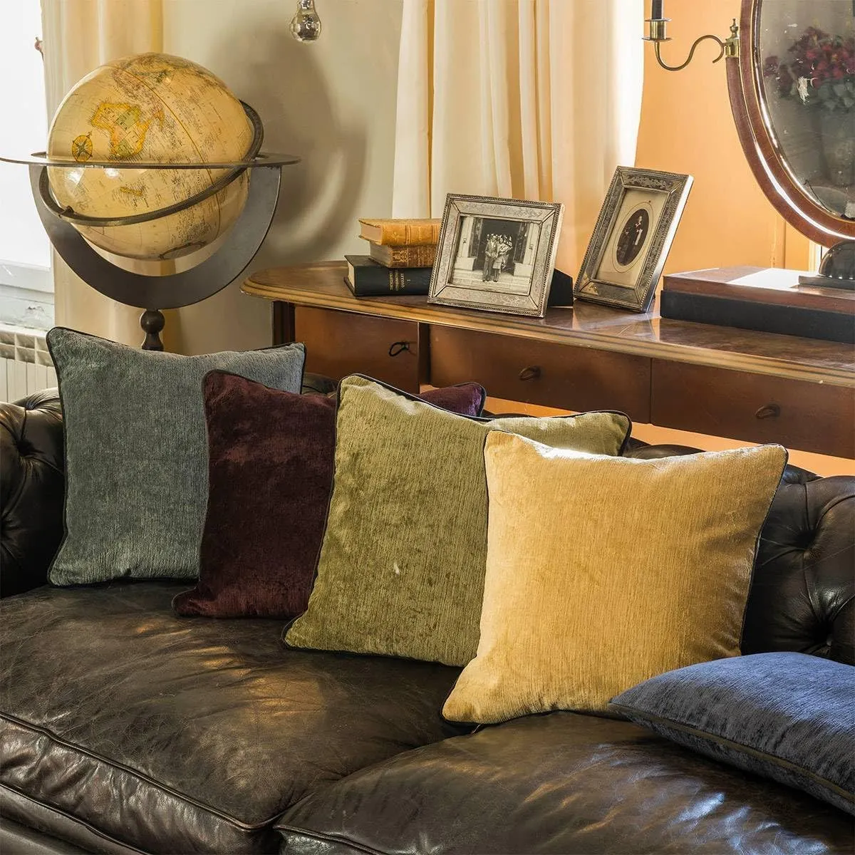 Yves Delorme Boromée Decorative Pillow - Pillow Insert Included - Fashionably Enhance Your Room with French Luxury