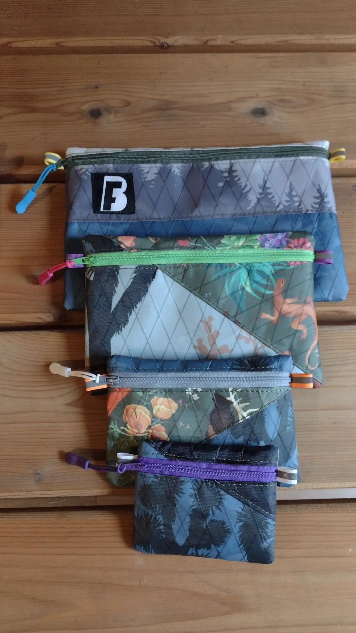 Zipper pouches