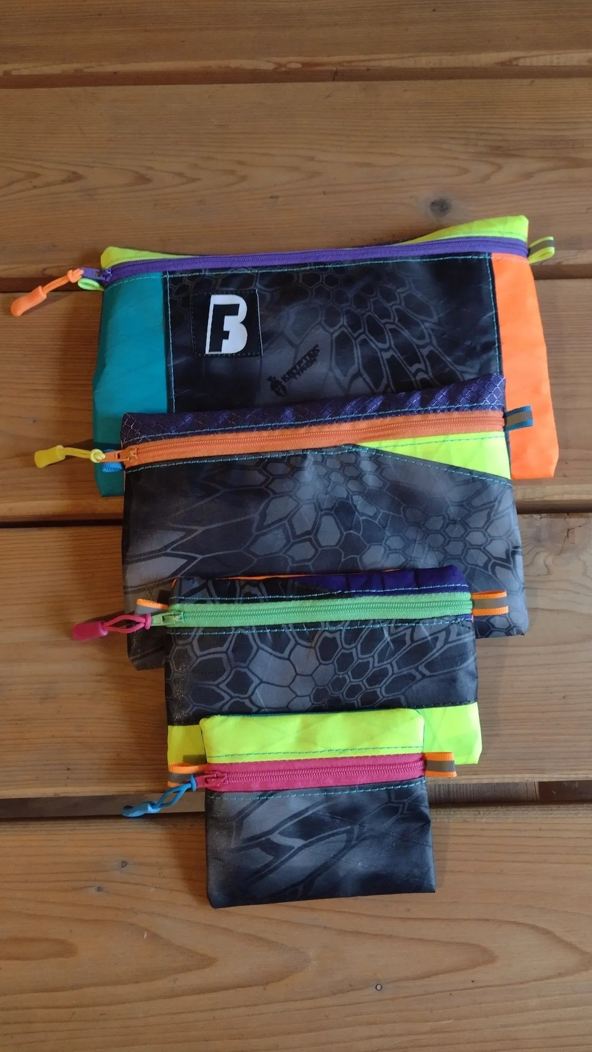 Zipper pouches